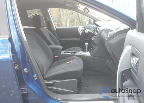 2010 Nissan Rogue S z USA, uszkodzony, nr VIN JN8AS5MV8AW147140